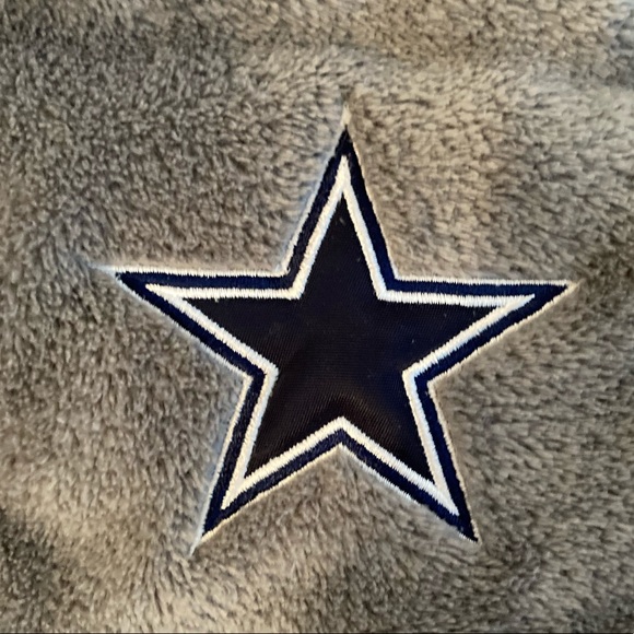 NWT FANATICS Dallas Cowboys Reversible Puffer Vest - size XXL - Picture 7 of 12